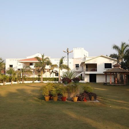 Swayam Resort Balangir Bagian luar foto
