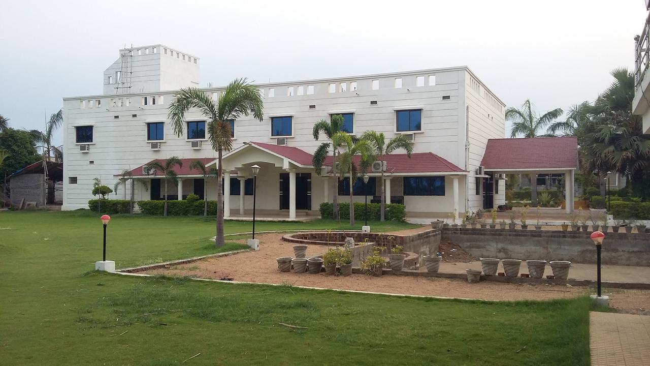Swayam Resort Balangir Bagian luar foto